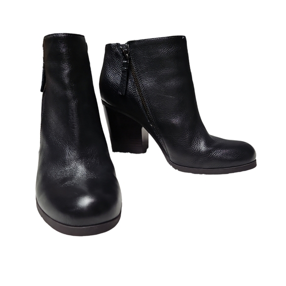 Kenneth Cole Reaction Might Free Me Black Ankle Boots Sz 9 - Picture 2 of 12